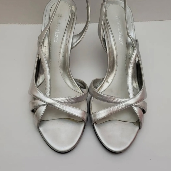 Naturalizer Womens Silver High Heels Size 8 M PRISSY 940NA32 - Picture 1 of 5